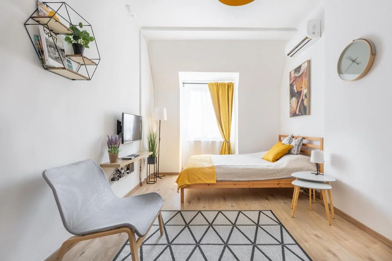 P34 Pannonia Apartment Budapest