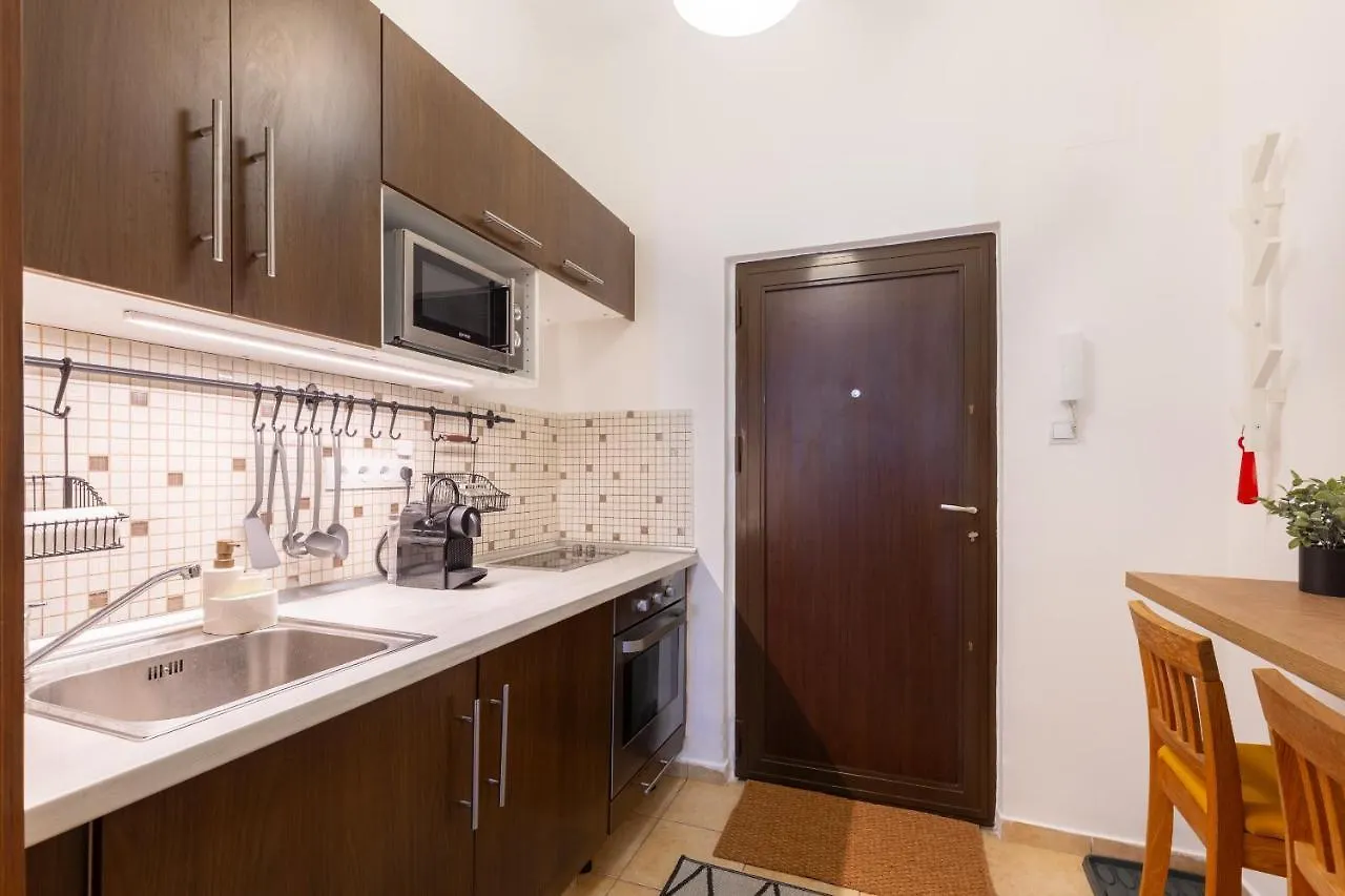 P34 Pannonia Apartment Budapest Hungary